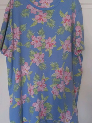 T-shirt Polo Ralph Lauren XL like new, blue floral