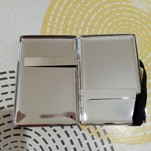 Metal cigarette case for slim cigarettes new