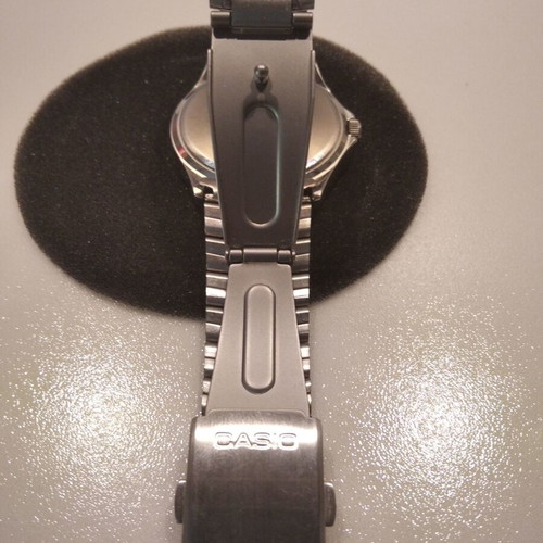 Casio Quartz Watch with Day Date, New, Black and Silver