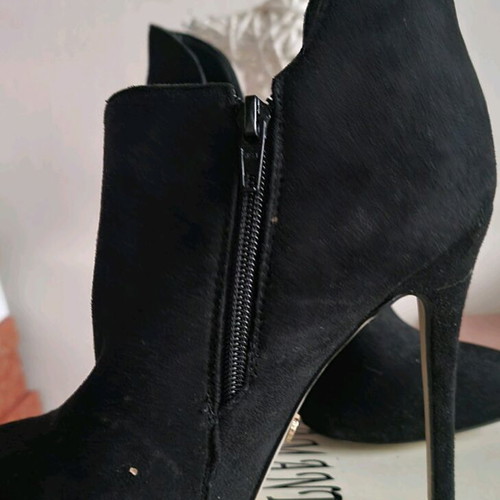 Fullah Sugah stiletto ankle boots new, size 40, black