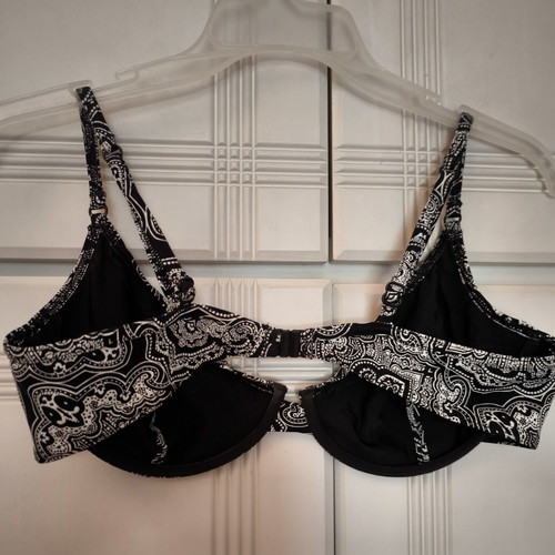 Bikini top Marks & Spencer new, black and white, size UK 34D