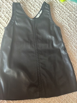 Φορεματάκι με υφή δέρματος H&M 2-3 χρονών 98cm σαν καινούργιο, μαύρο