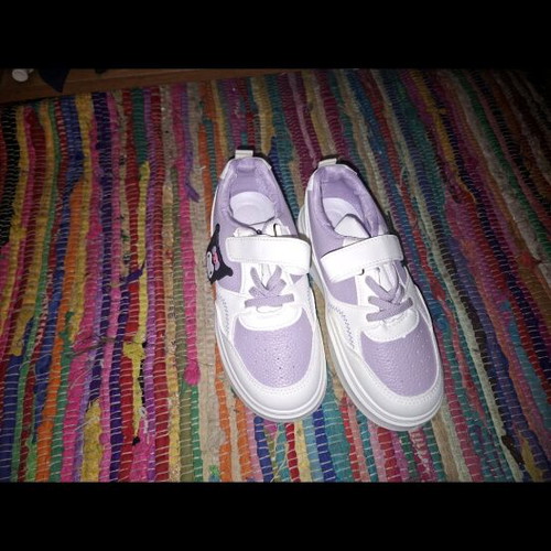Kuromi kids sneakers like new, white/purple, size 35
