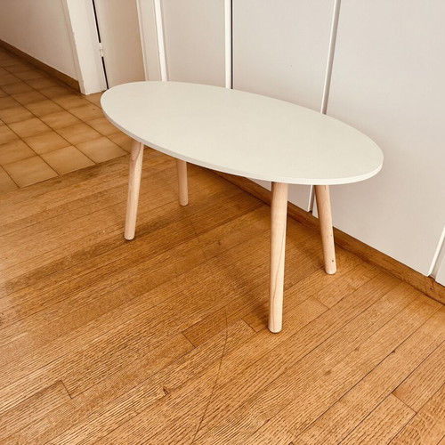 Oval Side Table new, modern design