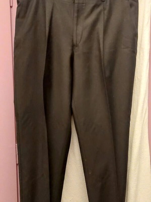Men's pants black like new, waist 45-46, size L XL