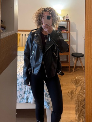 Zara Oversized Jacket like new, size XL, black
