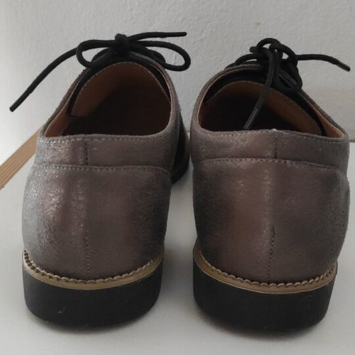 Bellucci women's Oxford shoes like new, black with metallic gray cut-out