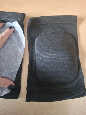 Επιγονατίδες καινούργιες με ενίσχυση και προστασία στο γόνατο, μαύρες