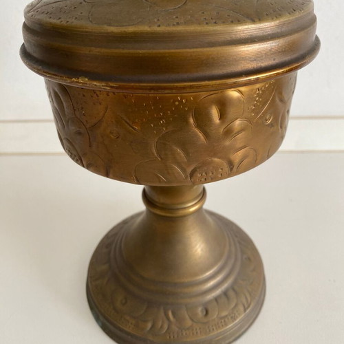 Vintage brass oil lamp with glass chimney, 50 cm, like new