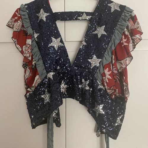 Jerkis vest one size, like new, multicolor with sequins