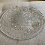 Round Christmas vintage platter like new