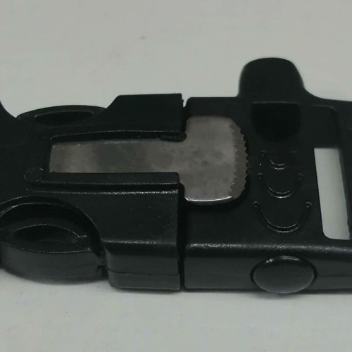 Survival Buckle 20mm multifunctional plastic with whistle and ferro rod