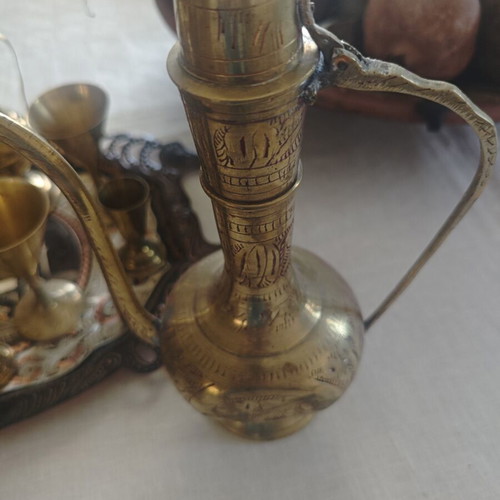Decorations from Turkey used, with their tray