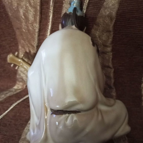 Chinese decorative figurine new with glazed finish