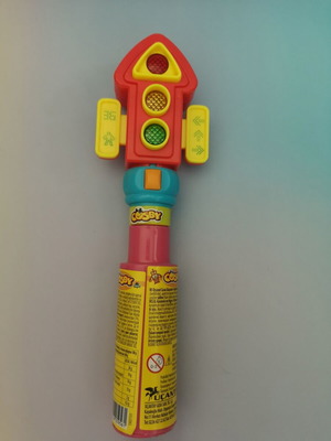 Traffic light toy with light-up buttons