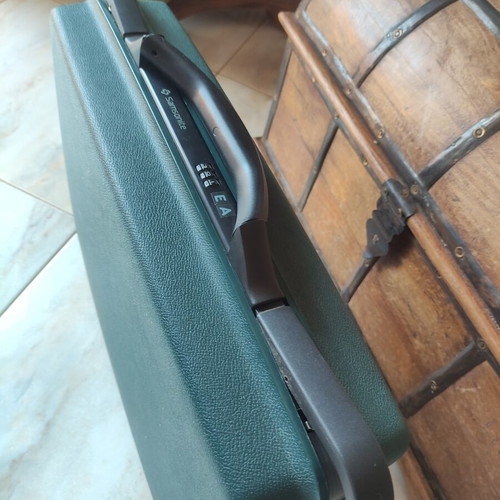 Samsonite Briefcase new condition