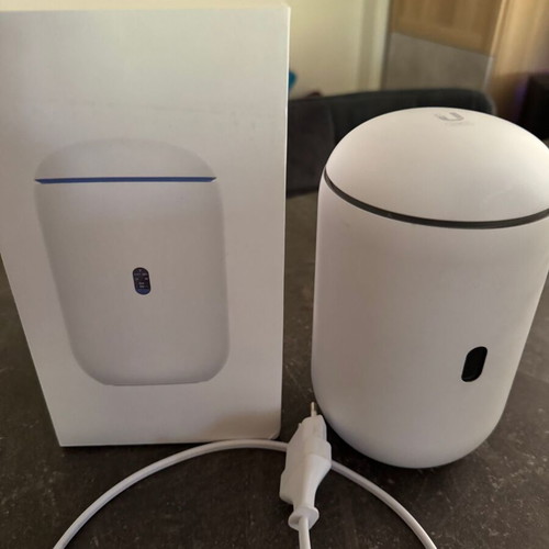 Ubiquiti UniFi Dream Router (UDR) like new