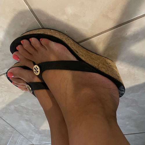 Tory Burch black platforms like new with gold logo, size 41
