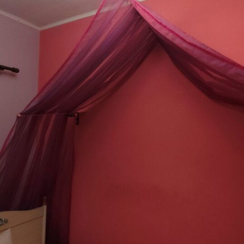 Mosquito net pink with purple like new