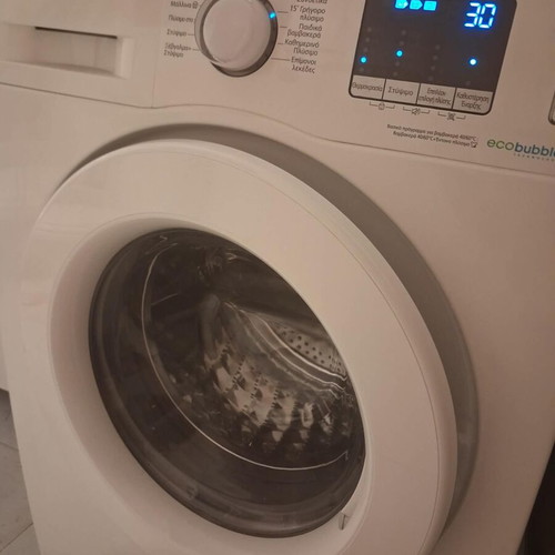 Samsung washing machine like new, 8 kg capacity