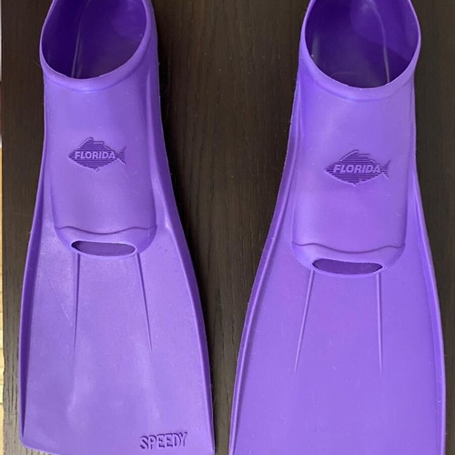 Florida Speedy swim fins like new, size 34-36, purple