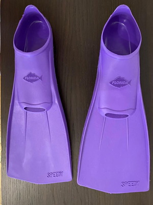 Florida Speedy swim fins like new, size 34-36, purple