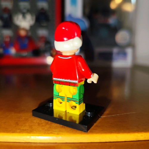 Christmas Rogue like new Marvel Comics figure with stand