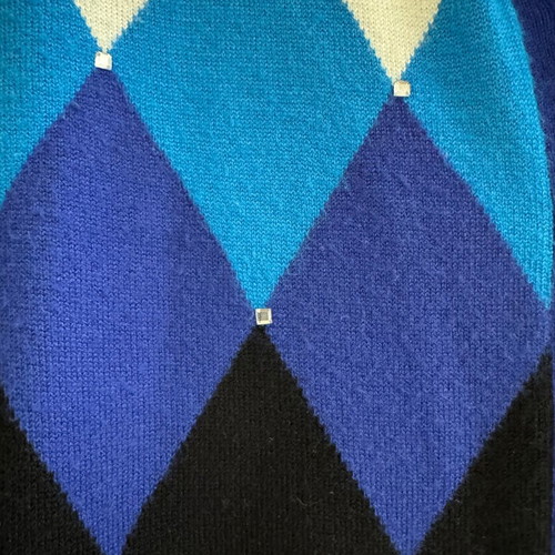 Women's knitted cardigan like new with argyle pattern, size S/M