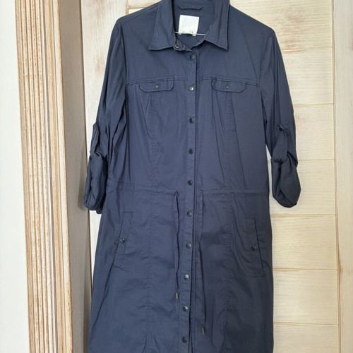 In Wear Blue Dress like new, elastic poplin, cool