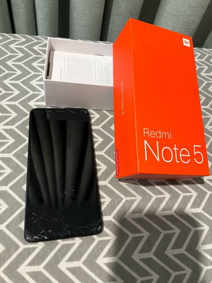 Redmi Note 5 used with broken screen, black