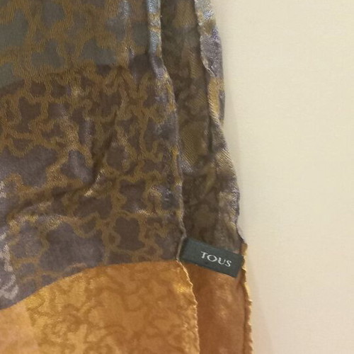 Tous scarf shawl like new, multicolored