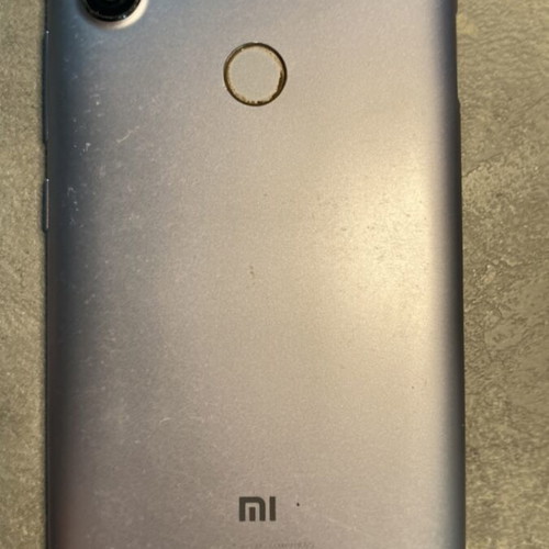 Redmi Mi A2 smartphone used, not powering on for parts