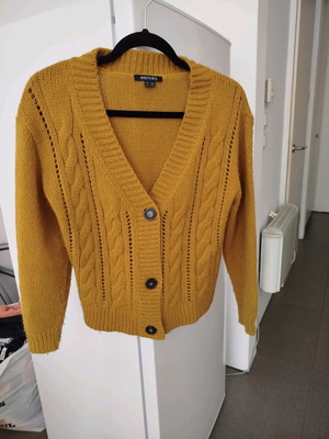 Wool cardigan like new, yellow, size S