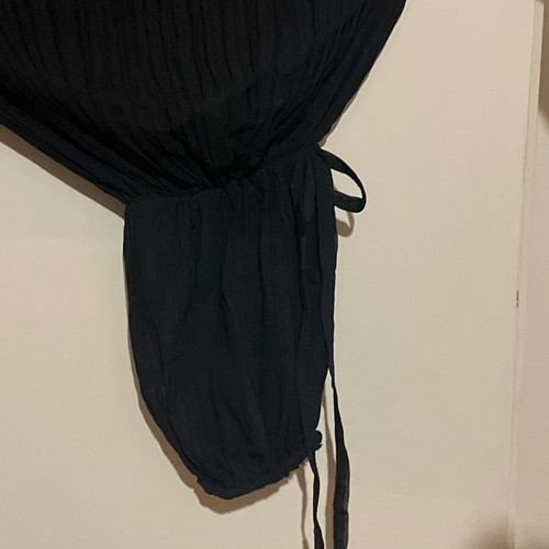 Zara women's blouse with pleated sleeves, size Small, like new, black