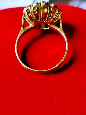 Antique 1182 Family Heirloom 14K YG Gold Ring with 13 Brilliant Cut Stones