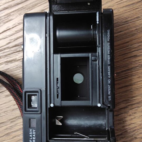 Halina MW 35G Analog Camera like new