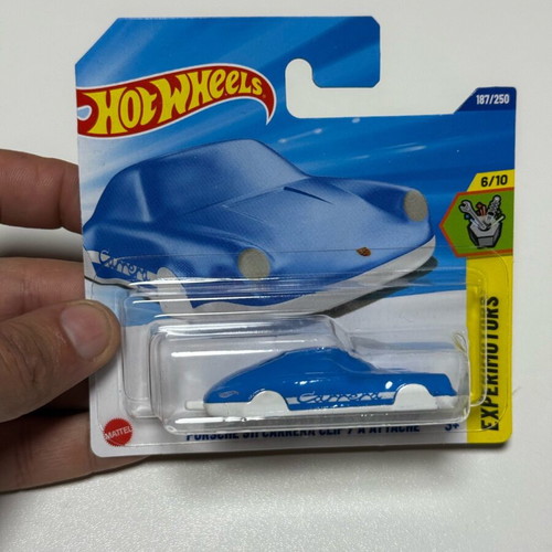 Hot Wheels keychain new