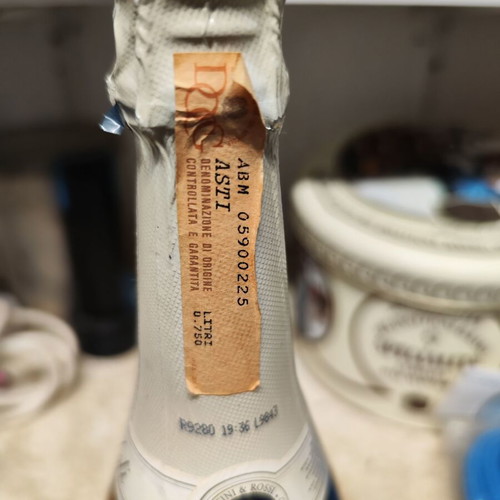 Asti Martini Italy 750 ml
