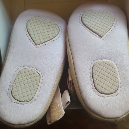 Bebe shoes size 17 like new