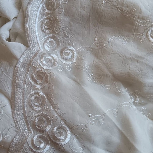 Curtain in beige color, sewn, 6.42m length, 2.55m height