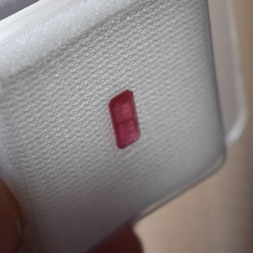 Natural Rhodonite 1.45 Carats with Certificate like new