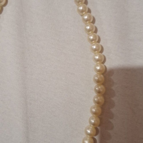 Pearl necklace