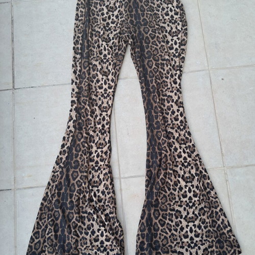 Dress2Undress leopard print flare pants L/XL