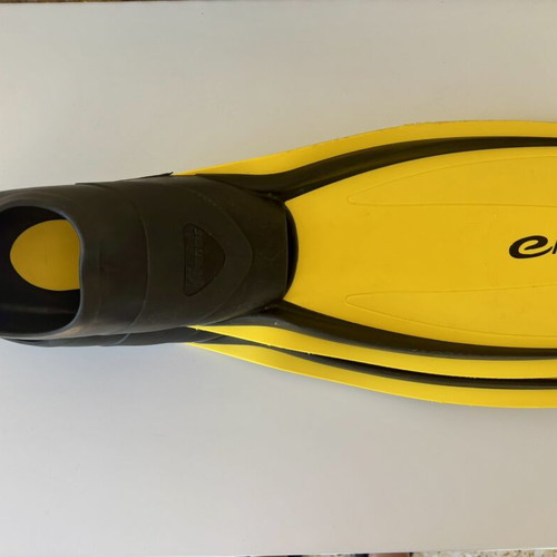 Emotion Francis swimming fins size 38/39 used, yellow