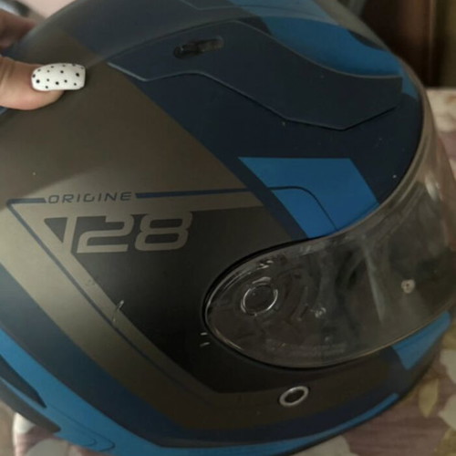 Motorcycle helmet