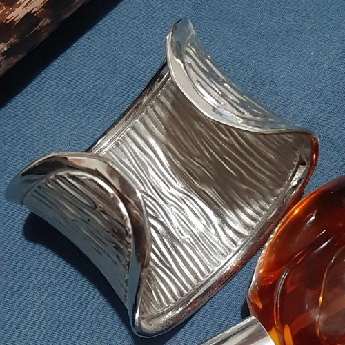 Cuff bracelet stainless steel new, silver color