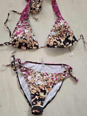 Swimsuit new, size M-L, multicolor