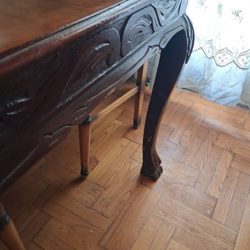 Dining table used