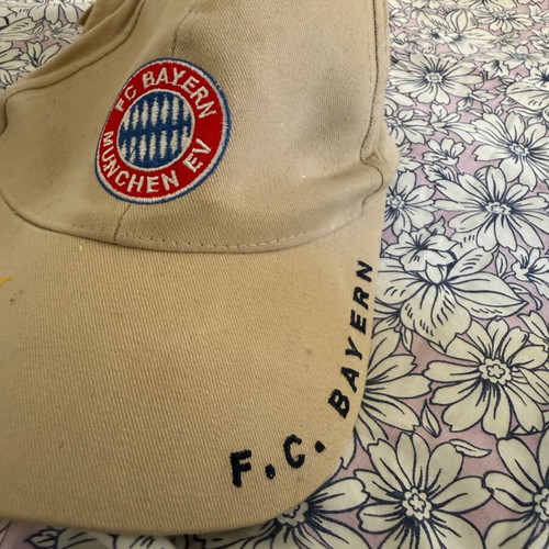Bayern cap like new, size M
