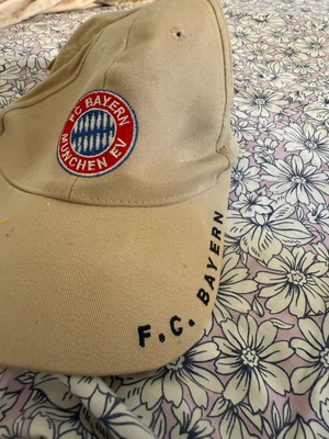 Bayern cap like new, size M